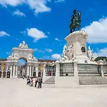 Apartment Bica Duplex | Walk To Chiado & Cais Do Sodre