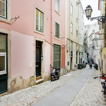 Bica Duplex | Walk To Chiado & Cais Do Sodre