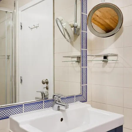 Bica Duplex | Walk To Chiado & Cais Do Sodre
